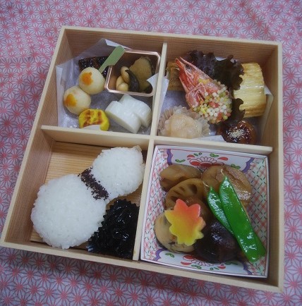 御弁当(使い捨て容器)